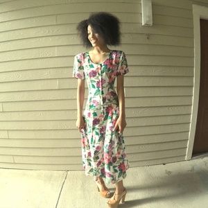 Dawn Joy Long Vintage Floral Maxi Dress